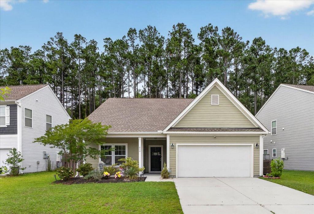 Photo of 616 Snow Owl Drive, Summerville, SC 29486 (MLS # 26013945)