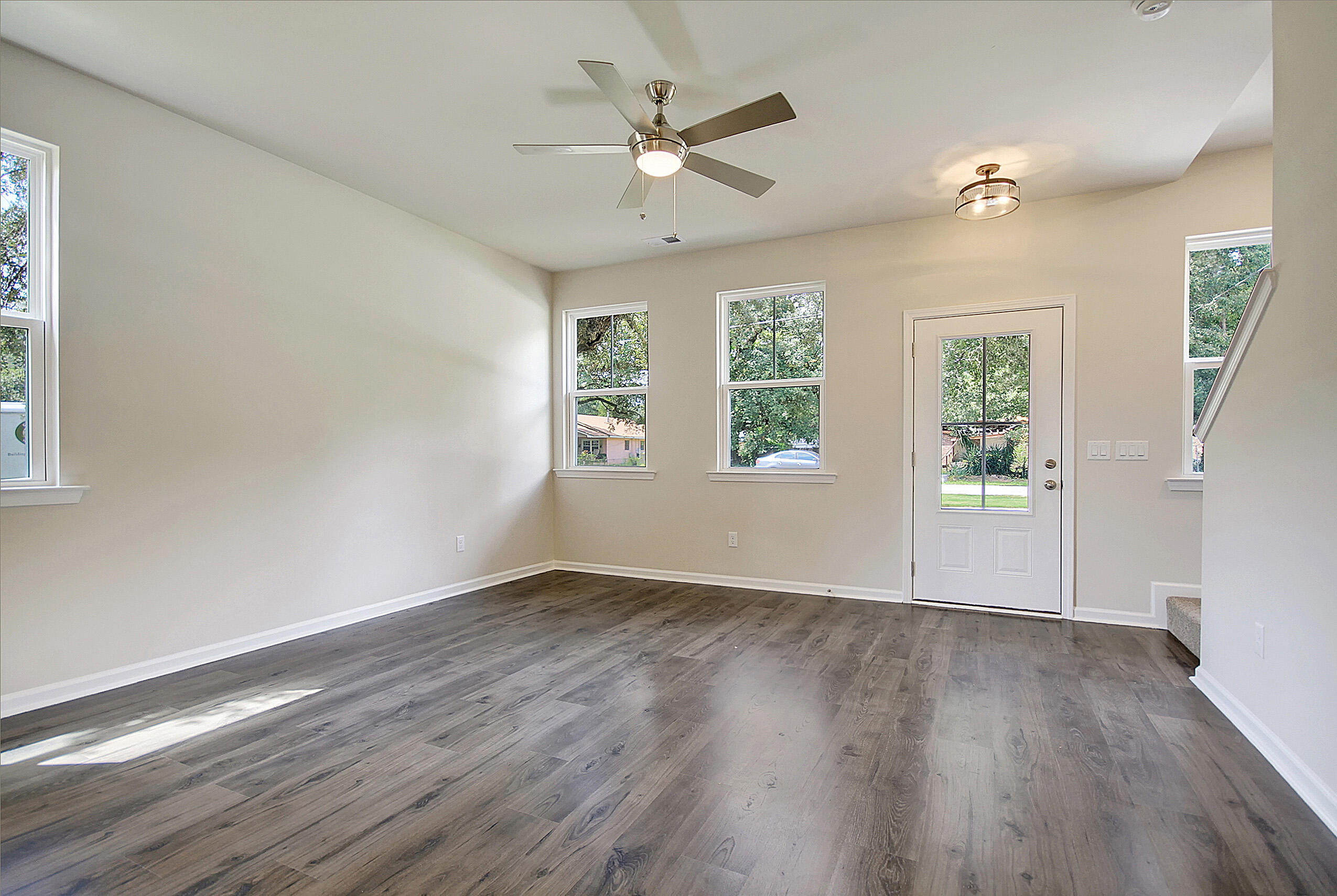 3395 Evergreen Oak Road