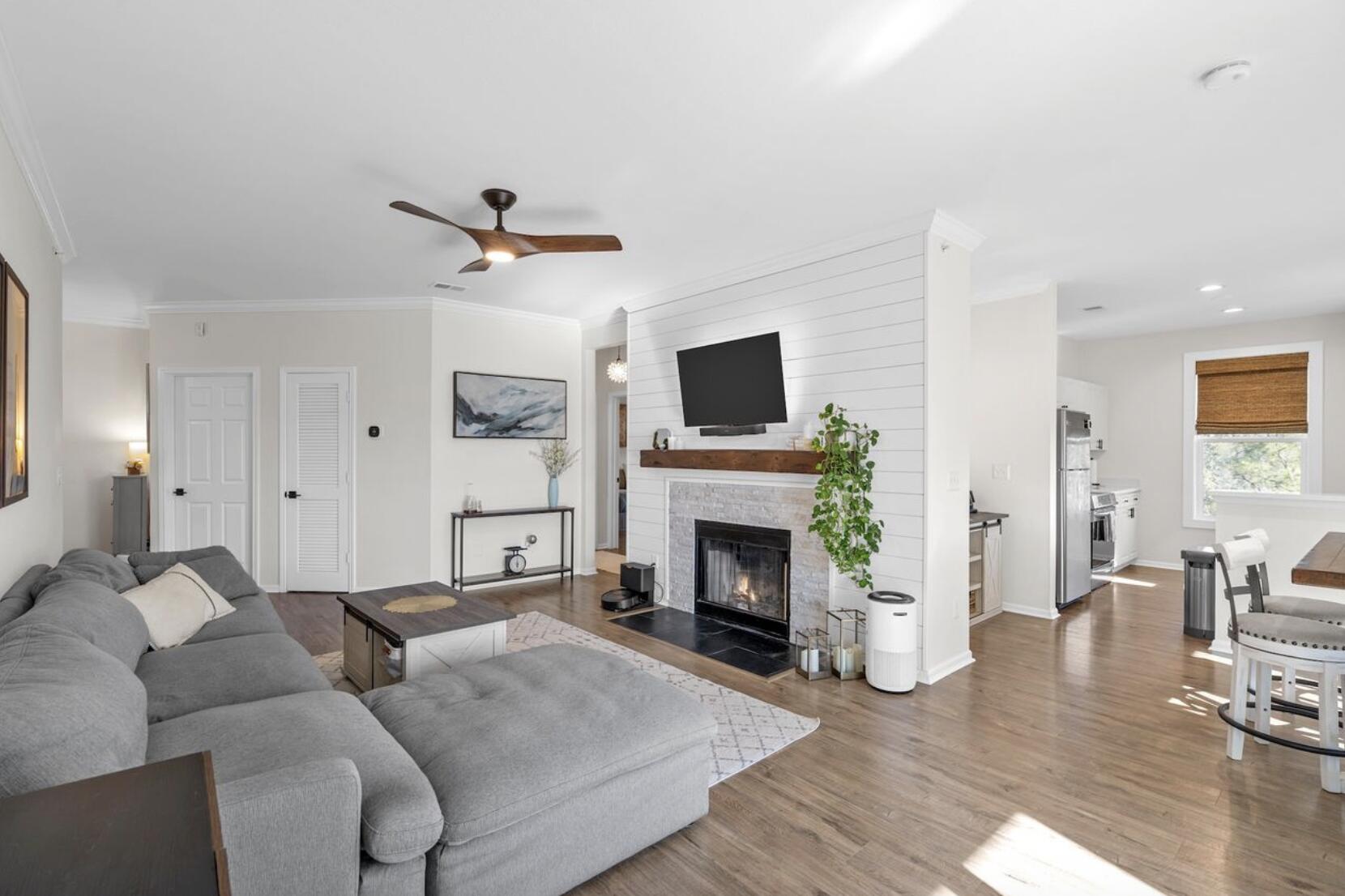 130 River Landing Drive 8301