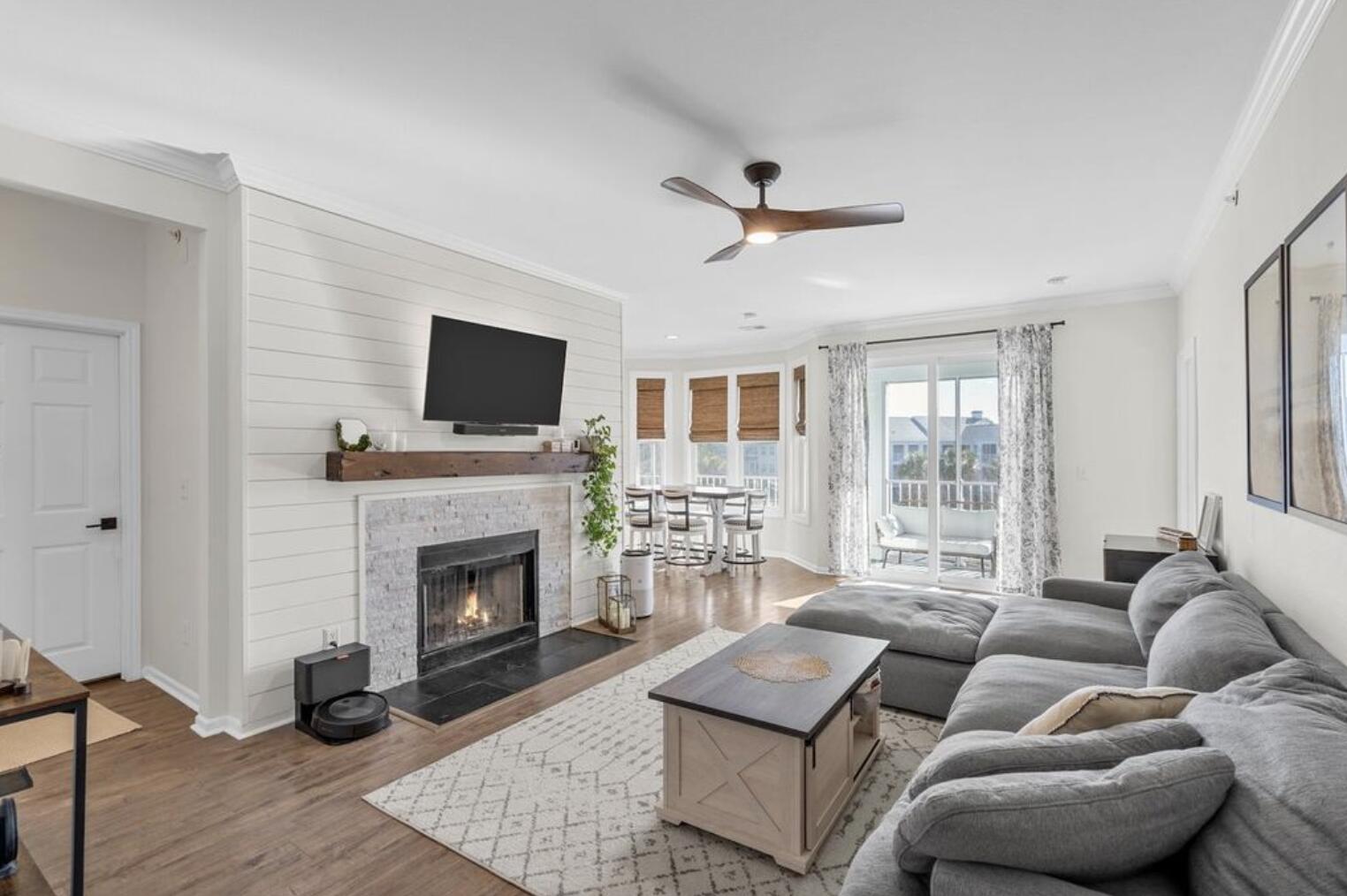 130 River Landing Drive 8301