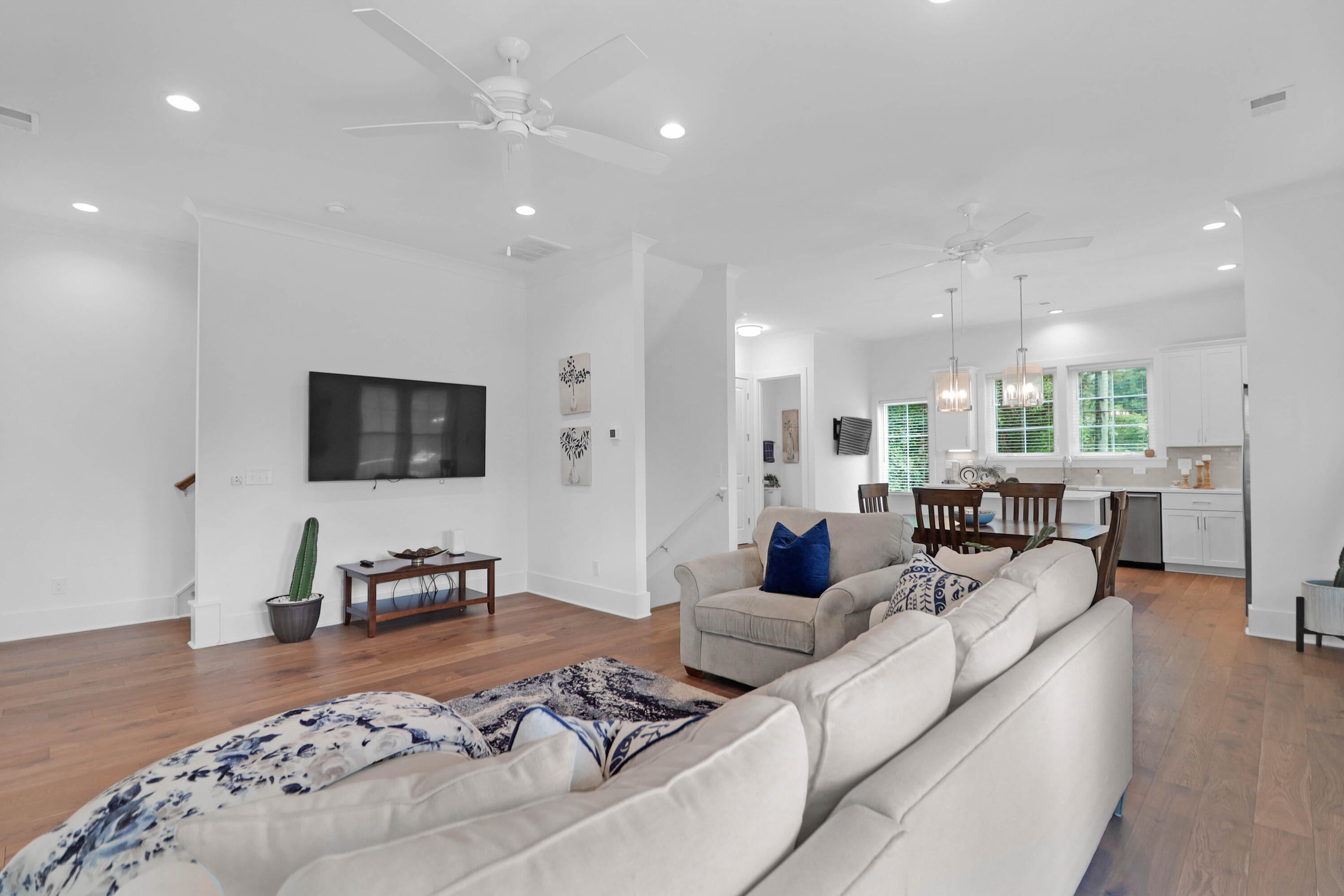 1201 Gatch Court