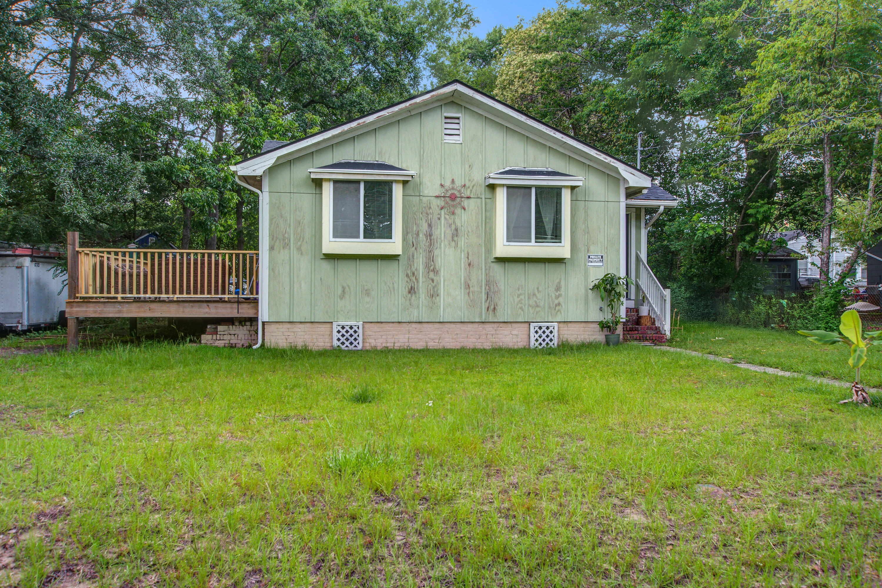 2702 Decatur Street