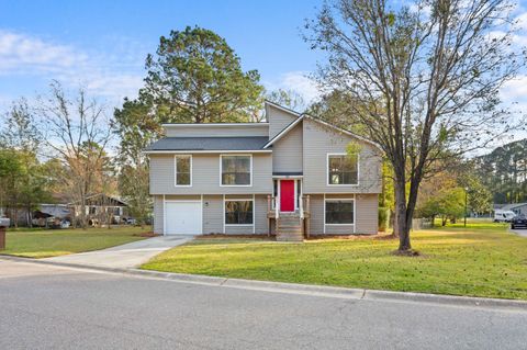 A home in Summerville