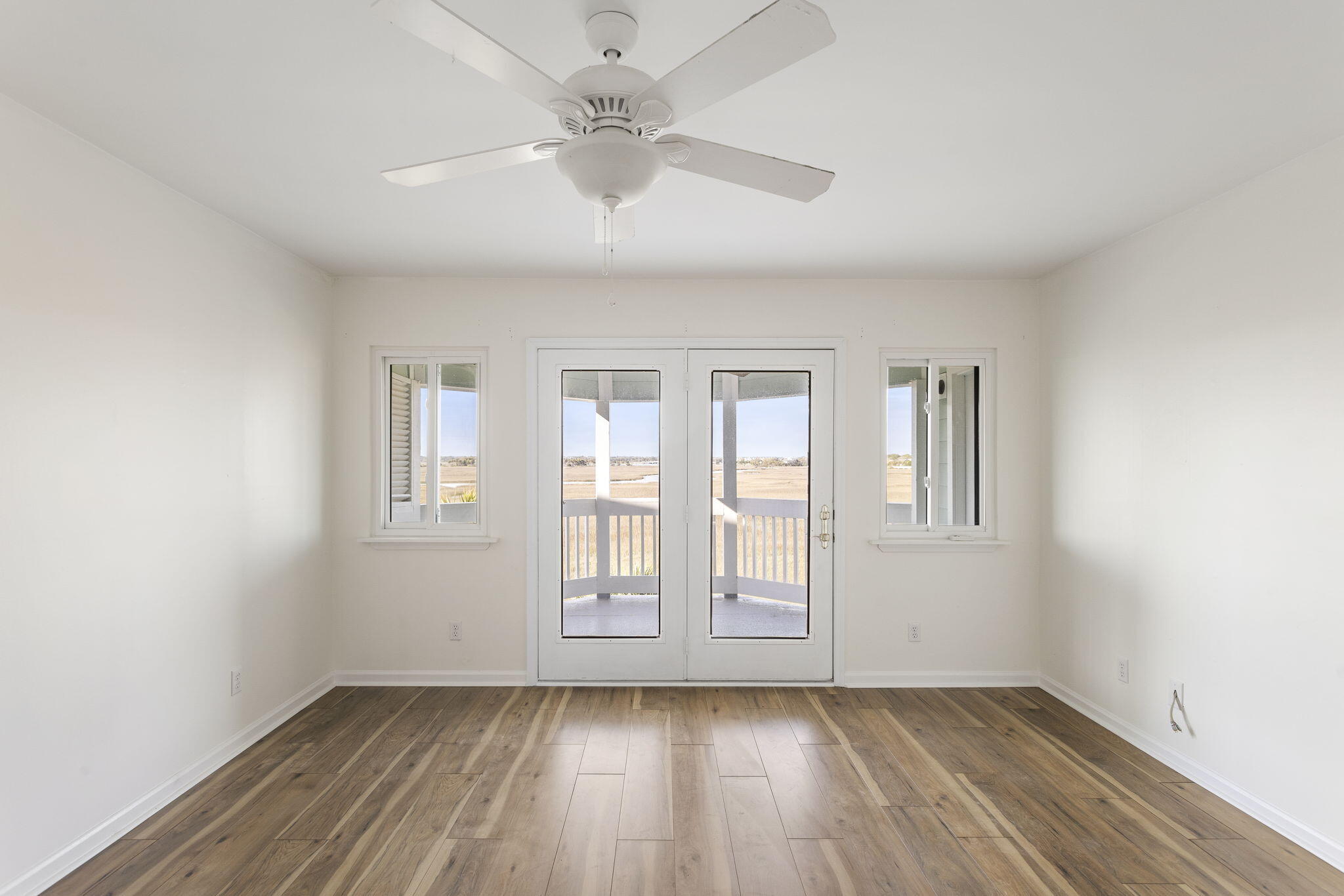 138 W Mariners Cay Drive
