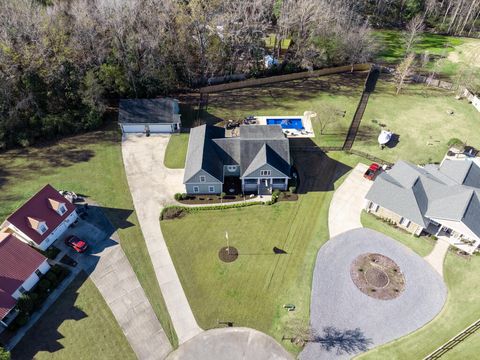 A home in Summerville