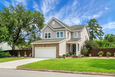 1422 Iroquois Street North Charleston SC 29405