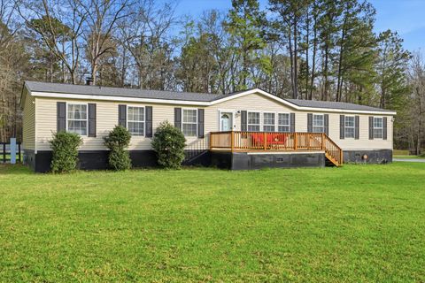 151 Della Lane Dorchester SC 29437