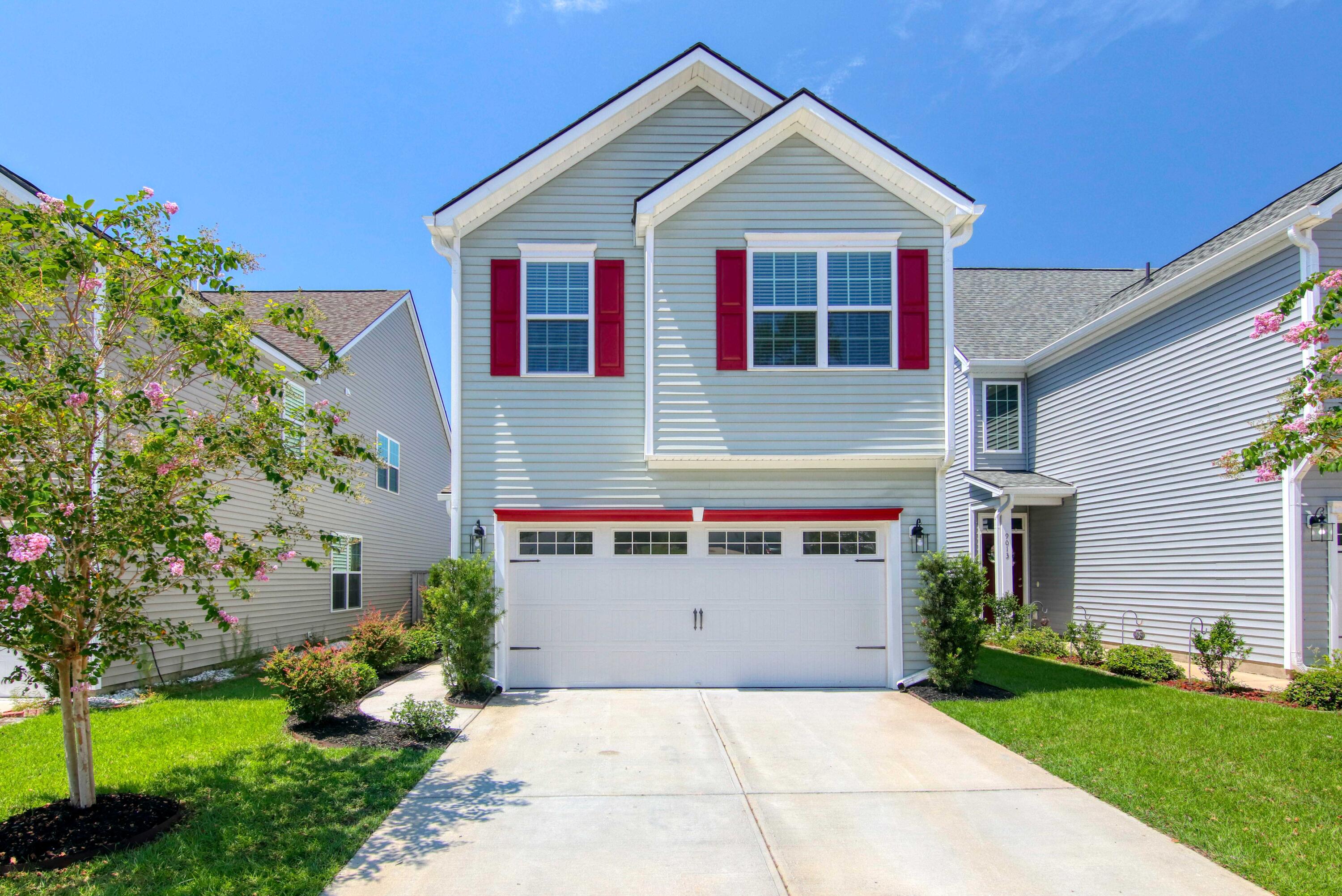 View Summerville, SC 29485 house