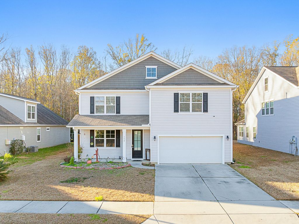Photo of 154 Nolin Road, Moncks Corner, SC 29461 (MLS # 26006157)