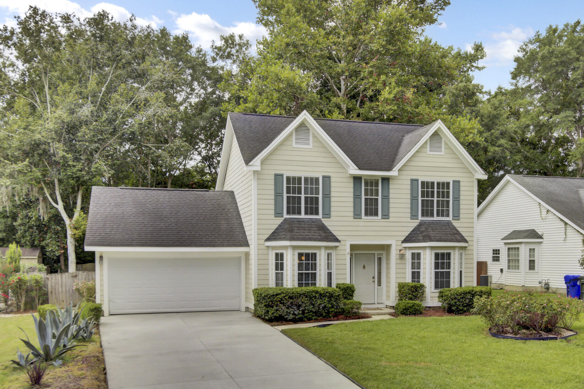 1395 Emerald Forest Parkway