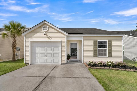 Photo of 104 Tyger Street, Summerville, SC 29485 (MLS # 26021036)