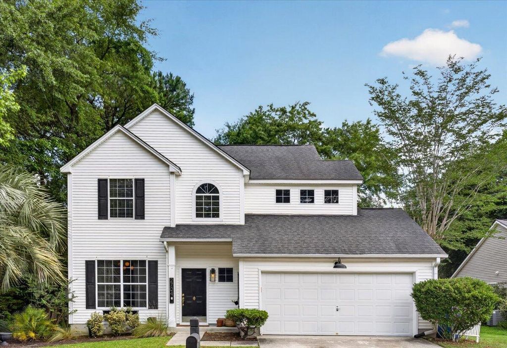 Photo of 2704 Four Winds PL, Mount Pleasant, SC 29466 (MLS # 26014909)