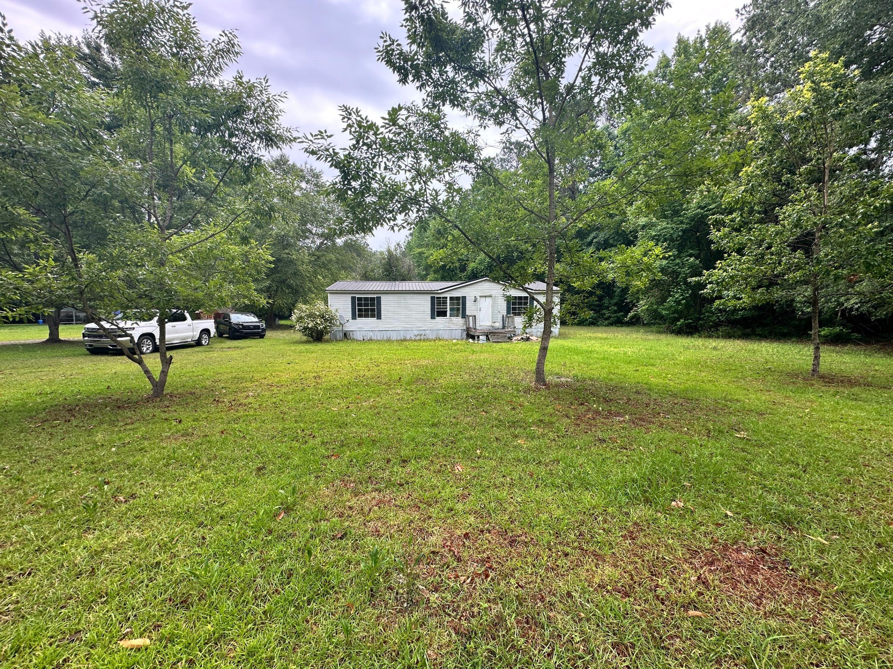 186 Lone Lane Drive