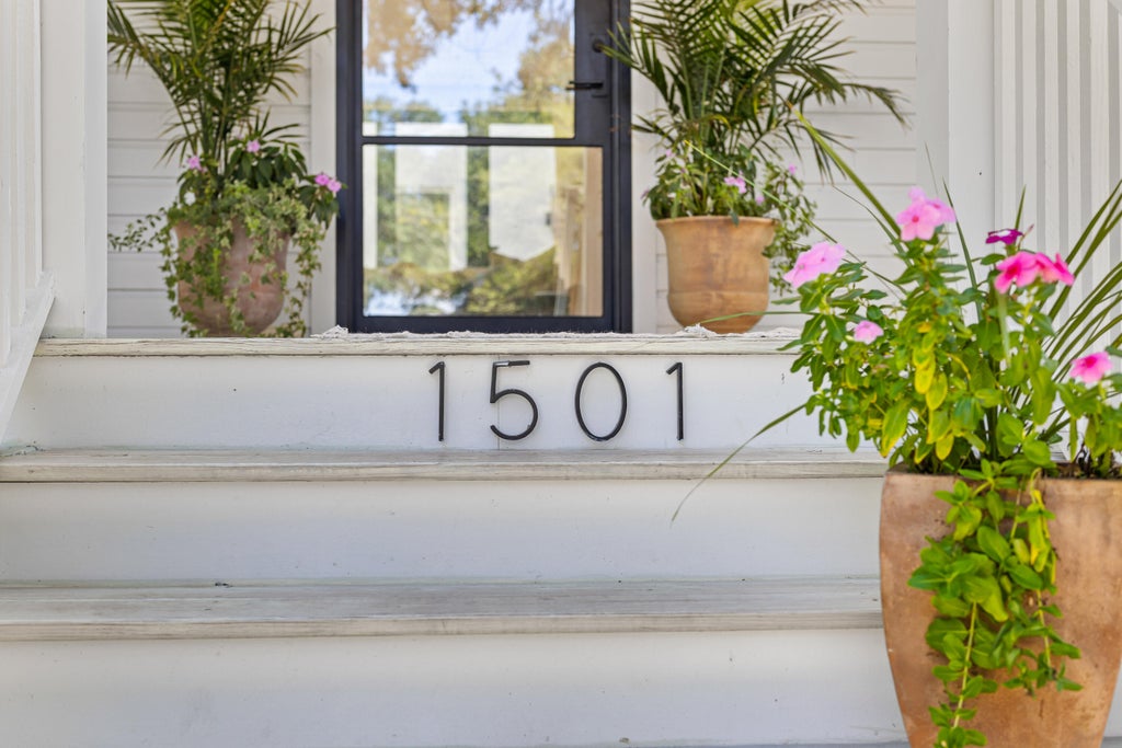 Photo of 1501 Middle Street, Sullivans Island, SC 29482 (MLS # 26025140)