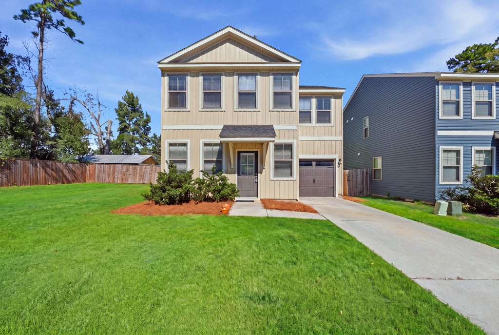 Photo of 1031 Berry Patch Circle, Summerville, SC 29485 (MLS # 26029384)