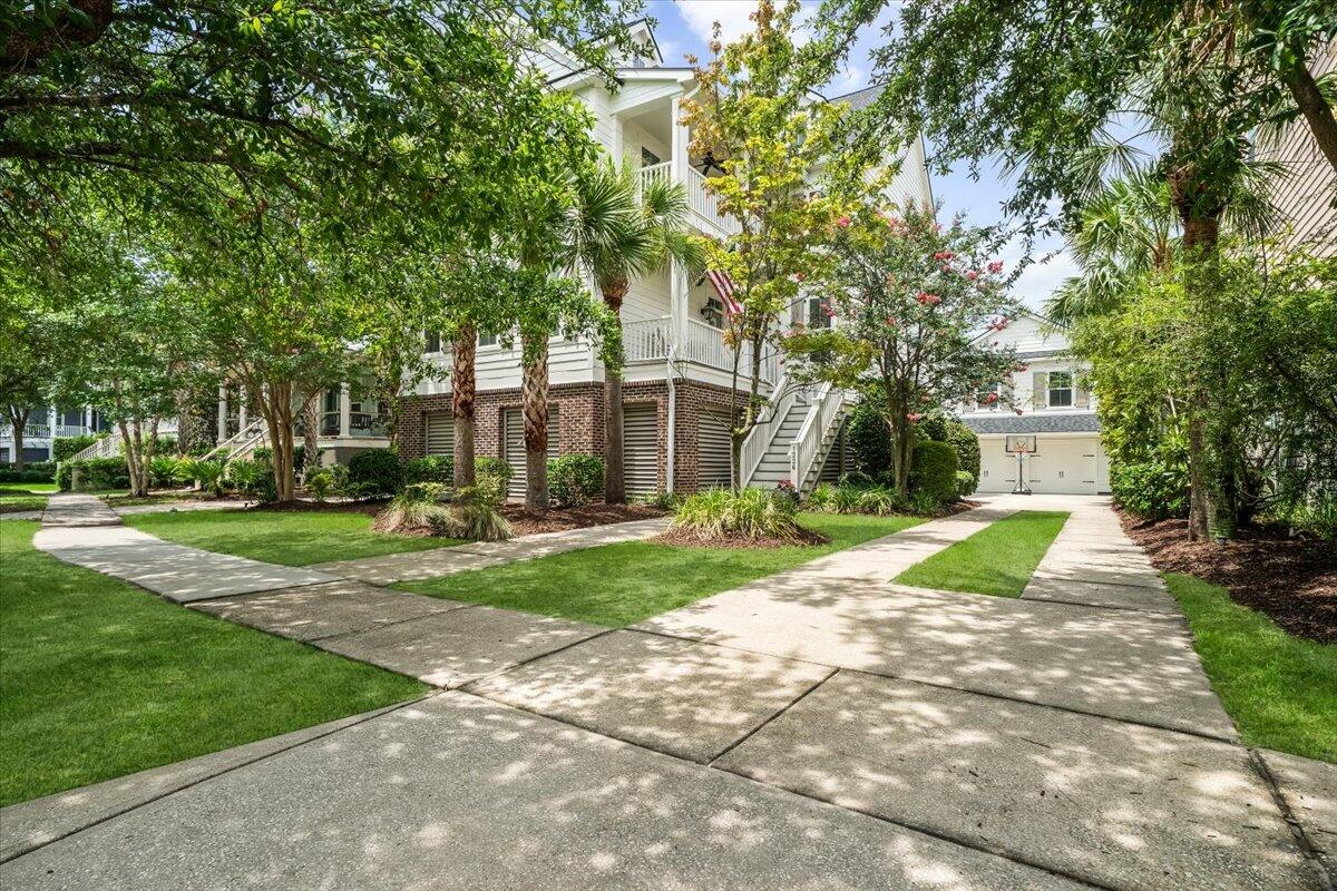 1226 Smythe Street