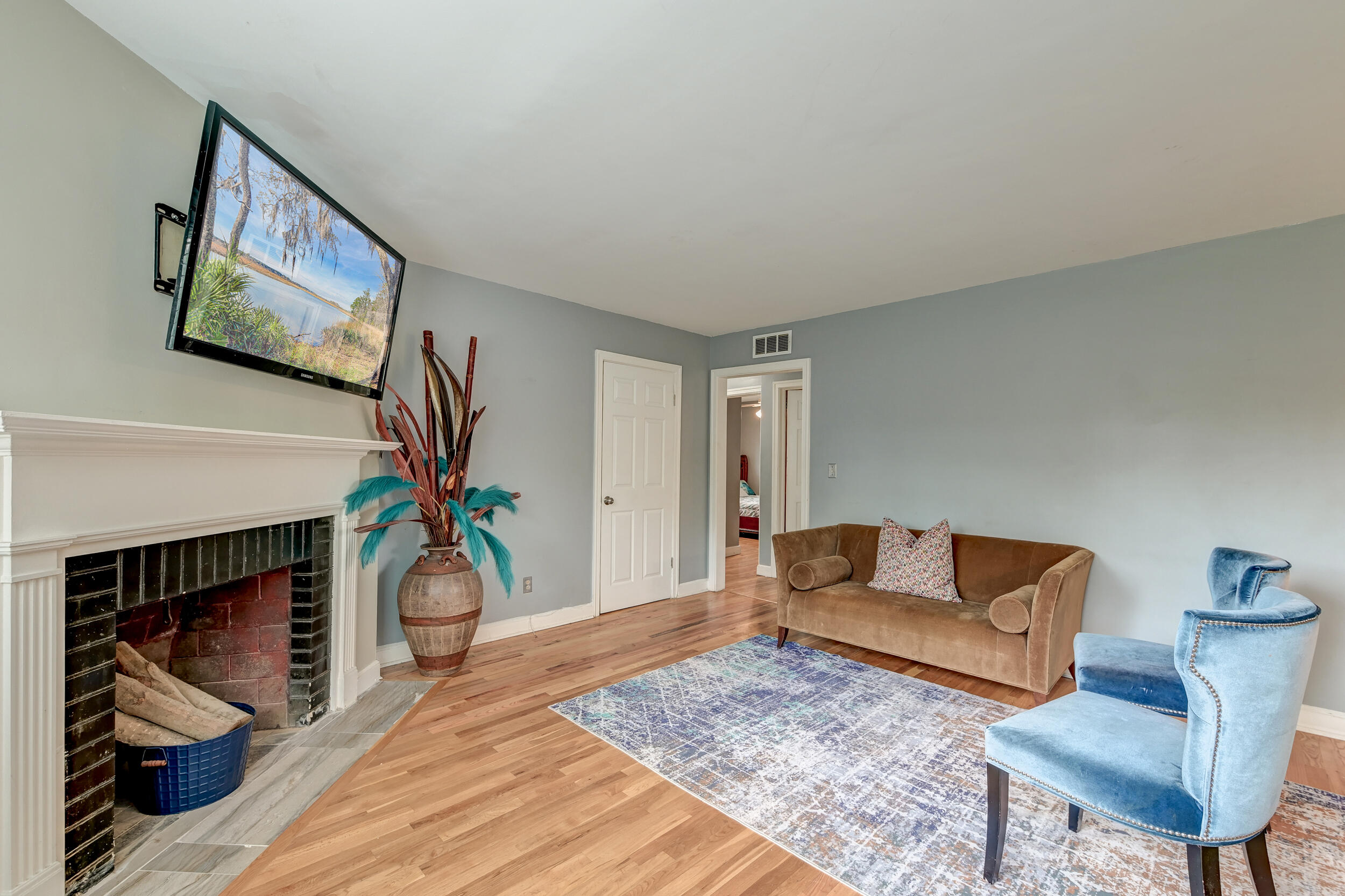 757 Longfellow Road