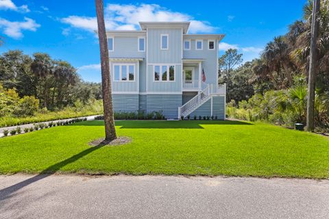 A home in Edisto Island