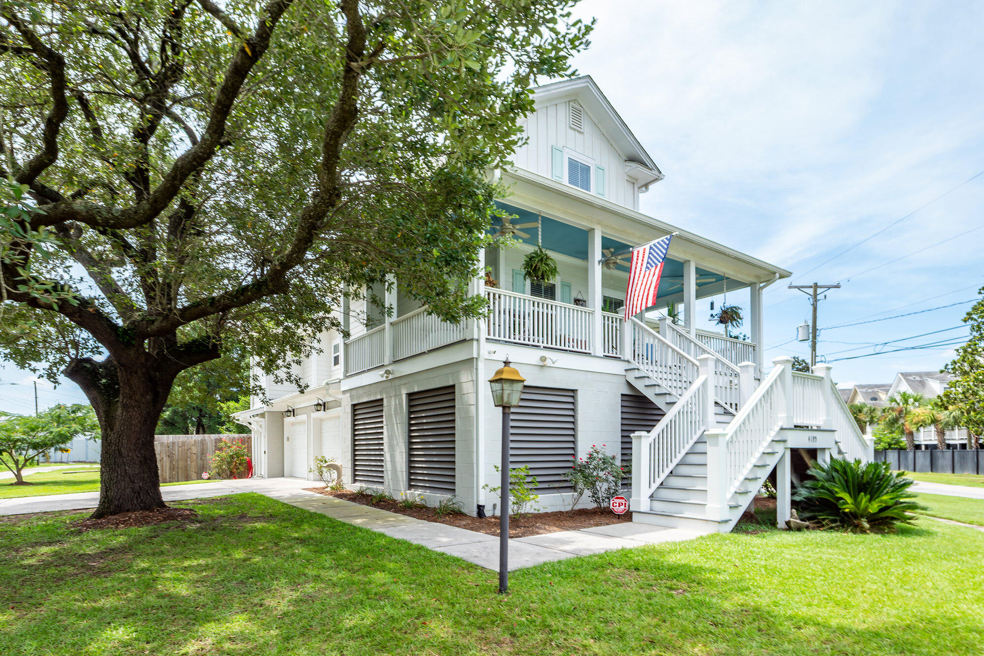 4195 St Johns Avenue