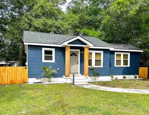 4530 Holly Street North Charleston SC 29405