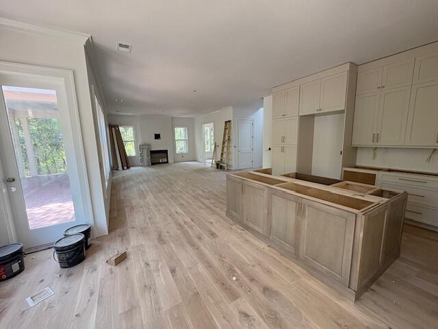 2706 Old Oak Walk