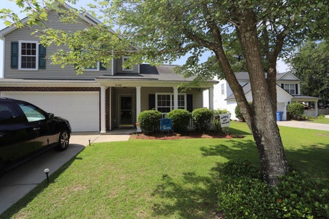 Photo of 5146 Morrow Lane, Summerville, SC 29485 (MLS # 26026842)