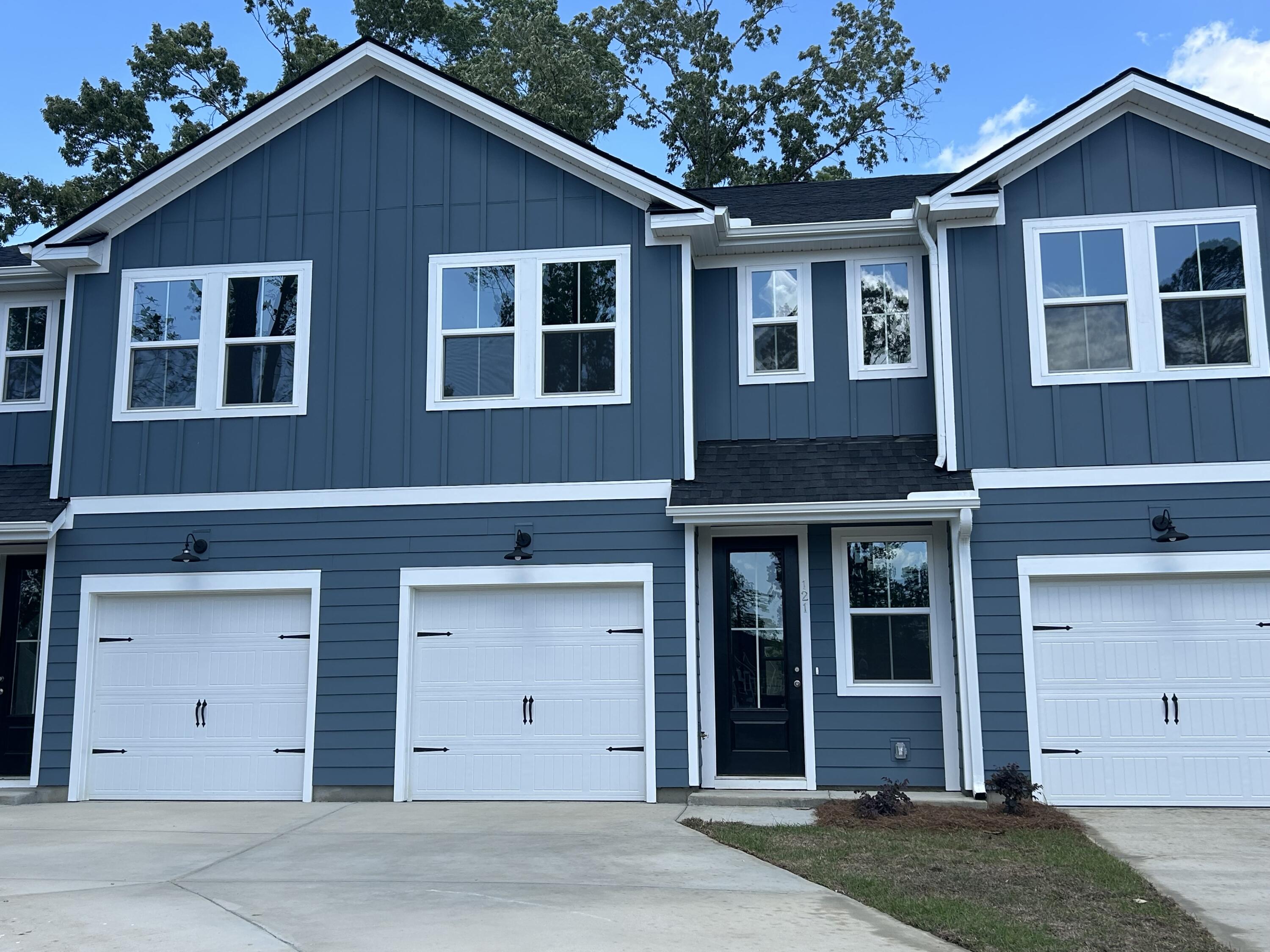 121 Berry Shoals Drive