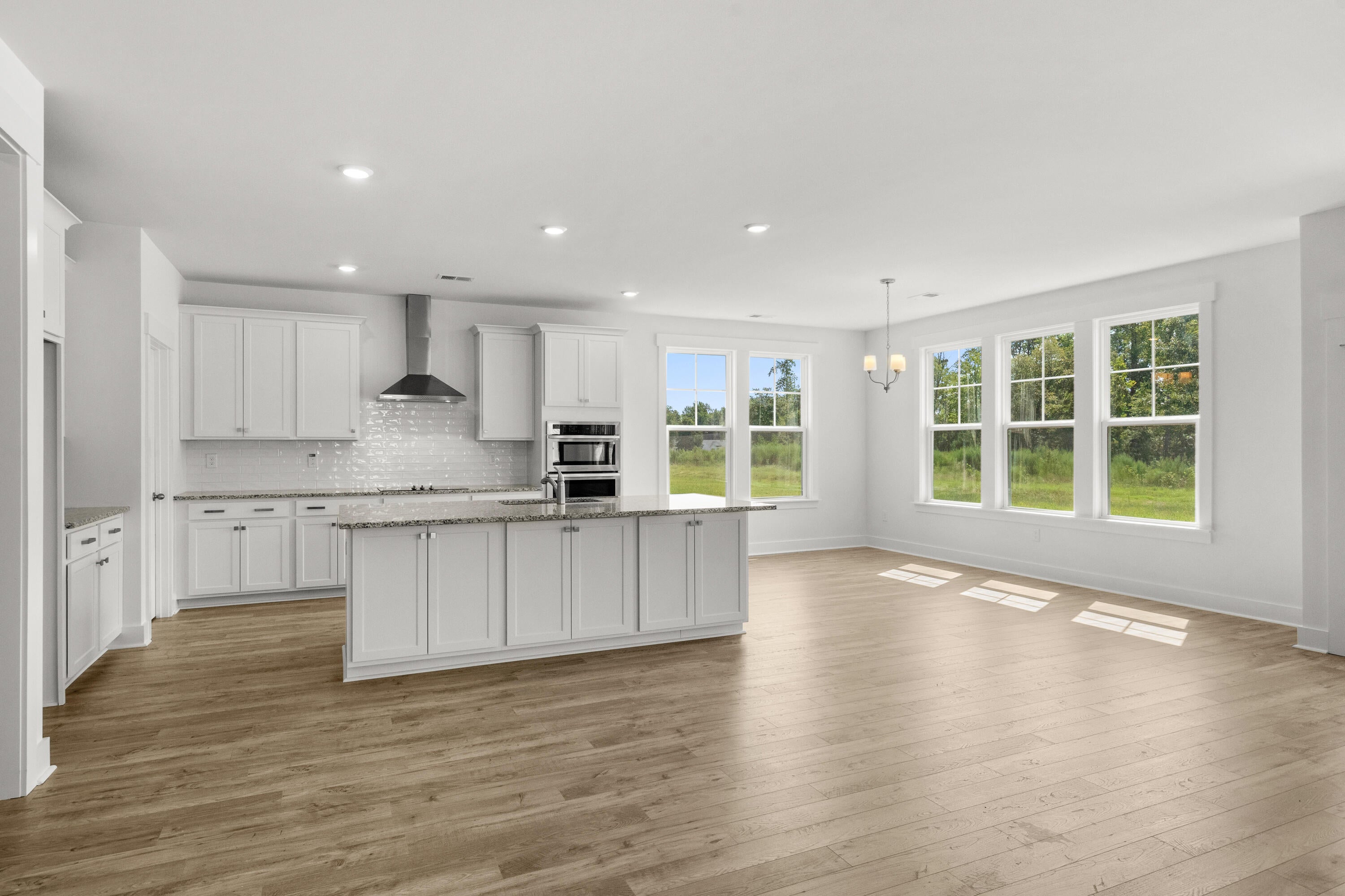 5715 Gabe Moultrie Drive