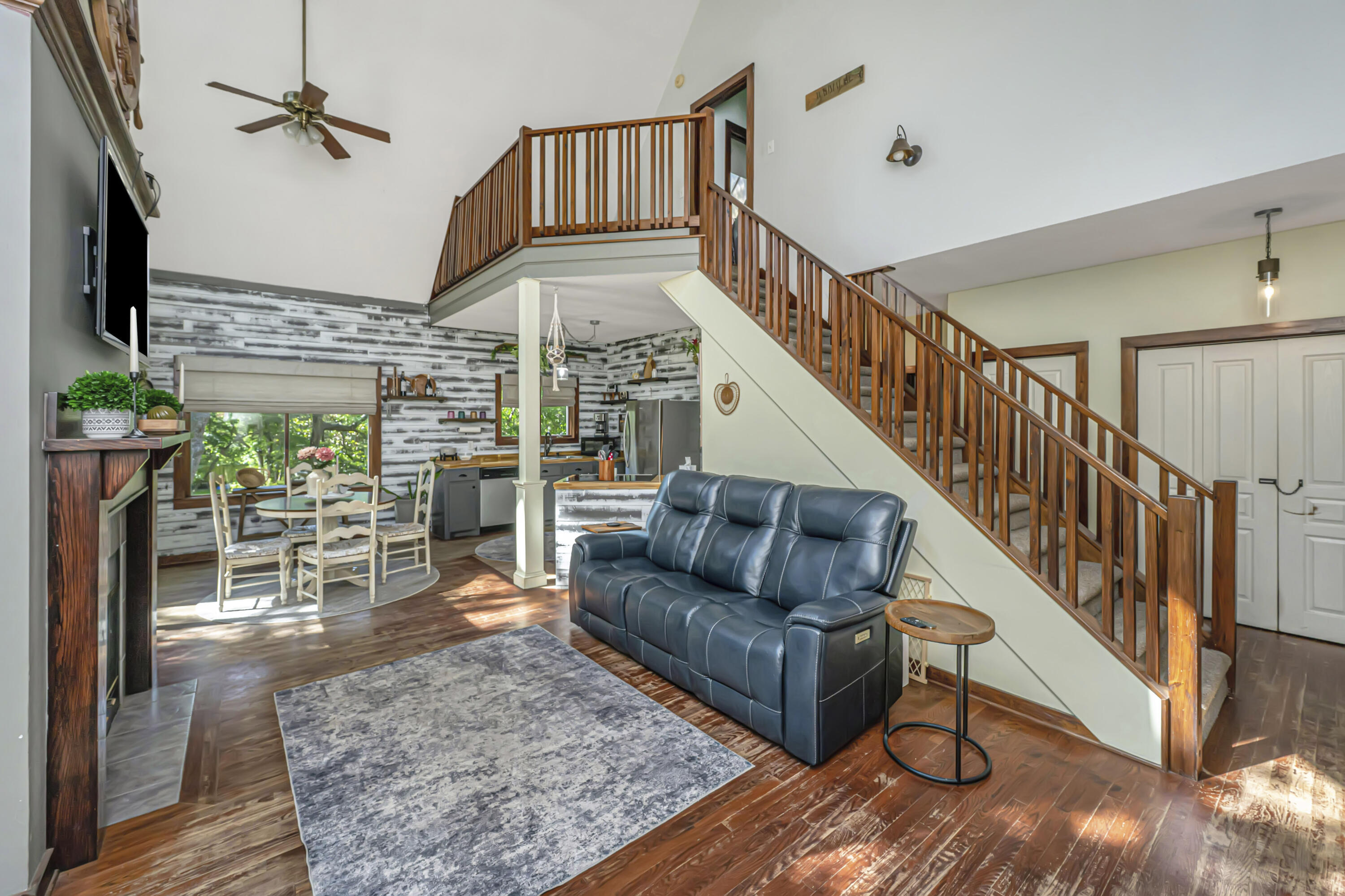2468 Marina Road