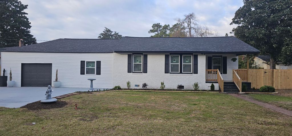 Photo of 2622 Wye Ln Lane, North Charleston, SC 29405 (MLS # 25032625)