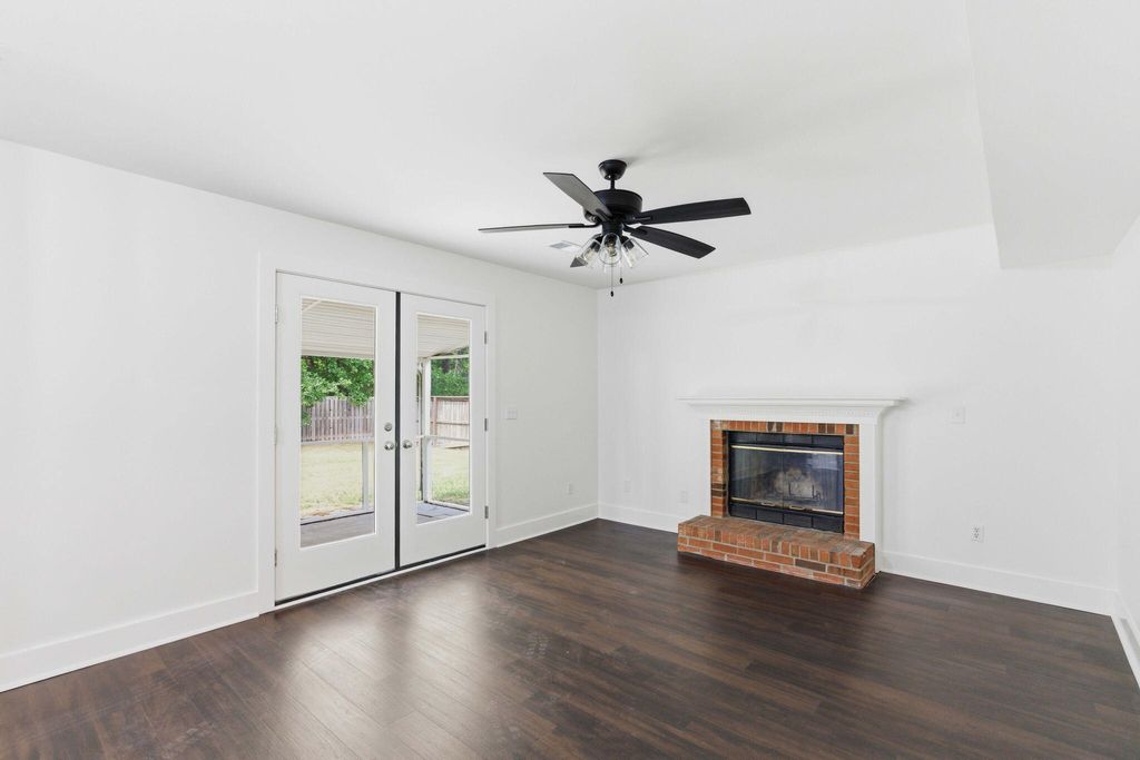 Photo of 2143 Pinehurst Avenue, Charleston, SC 29414 (MLS # 26012426)