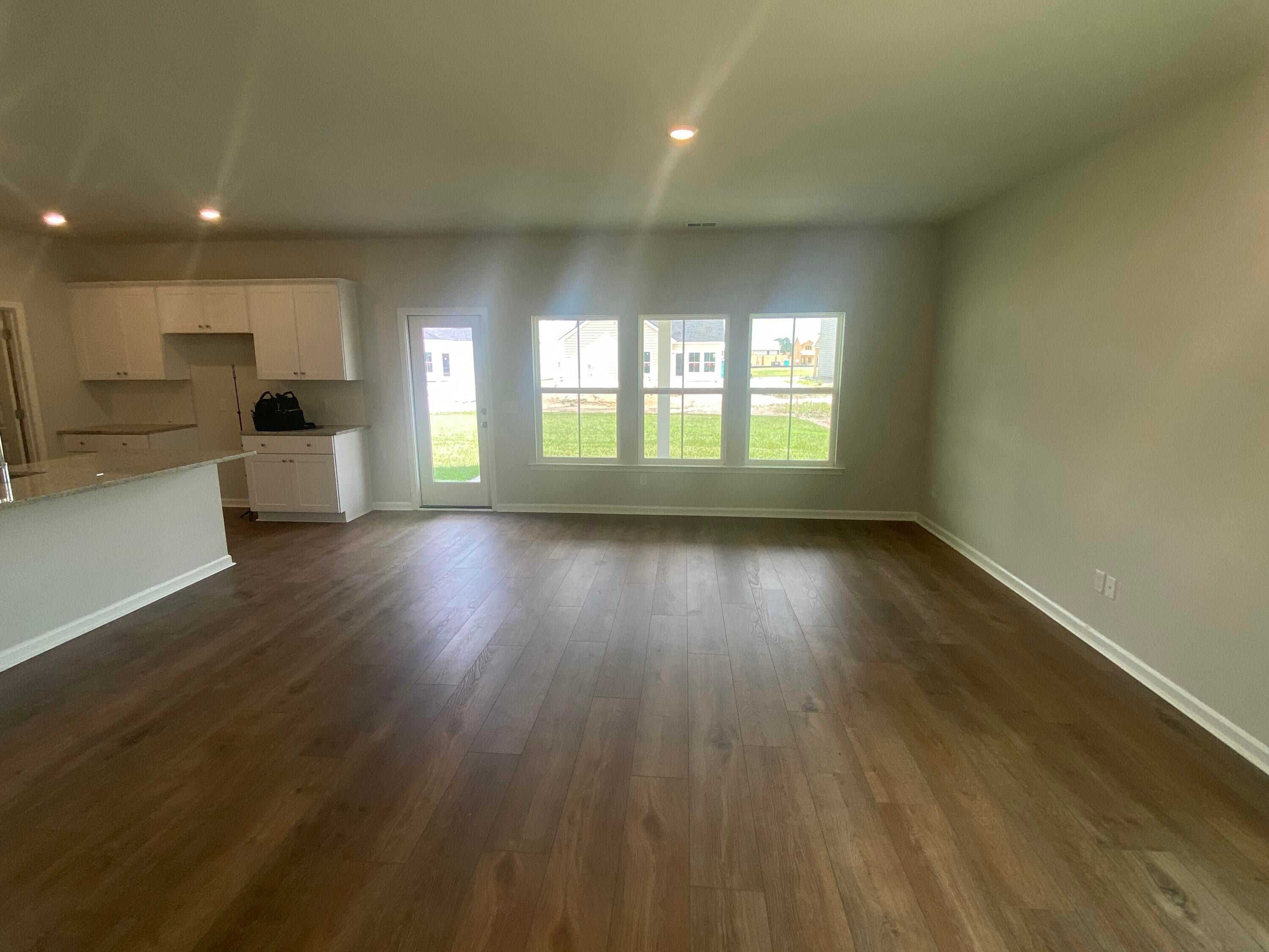 120 Lefton Landing