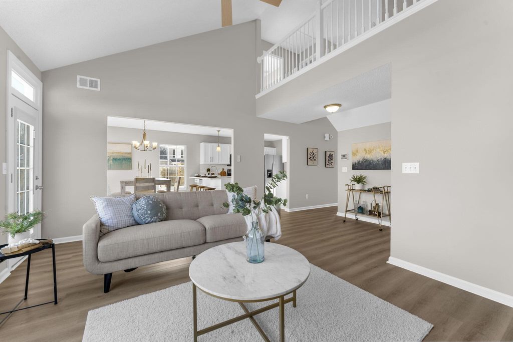 Photo of 100 Creekside Drive, Summerville, SC 29485 (MLS # 26003743)