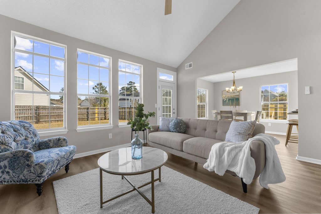 Photo of 100 Creekside Drive, Summerville, SC 29485 (MLS # 26003743)