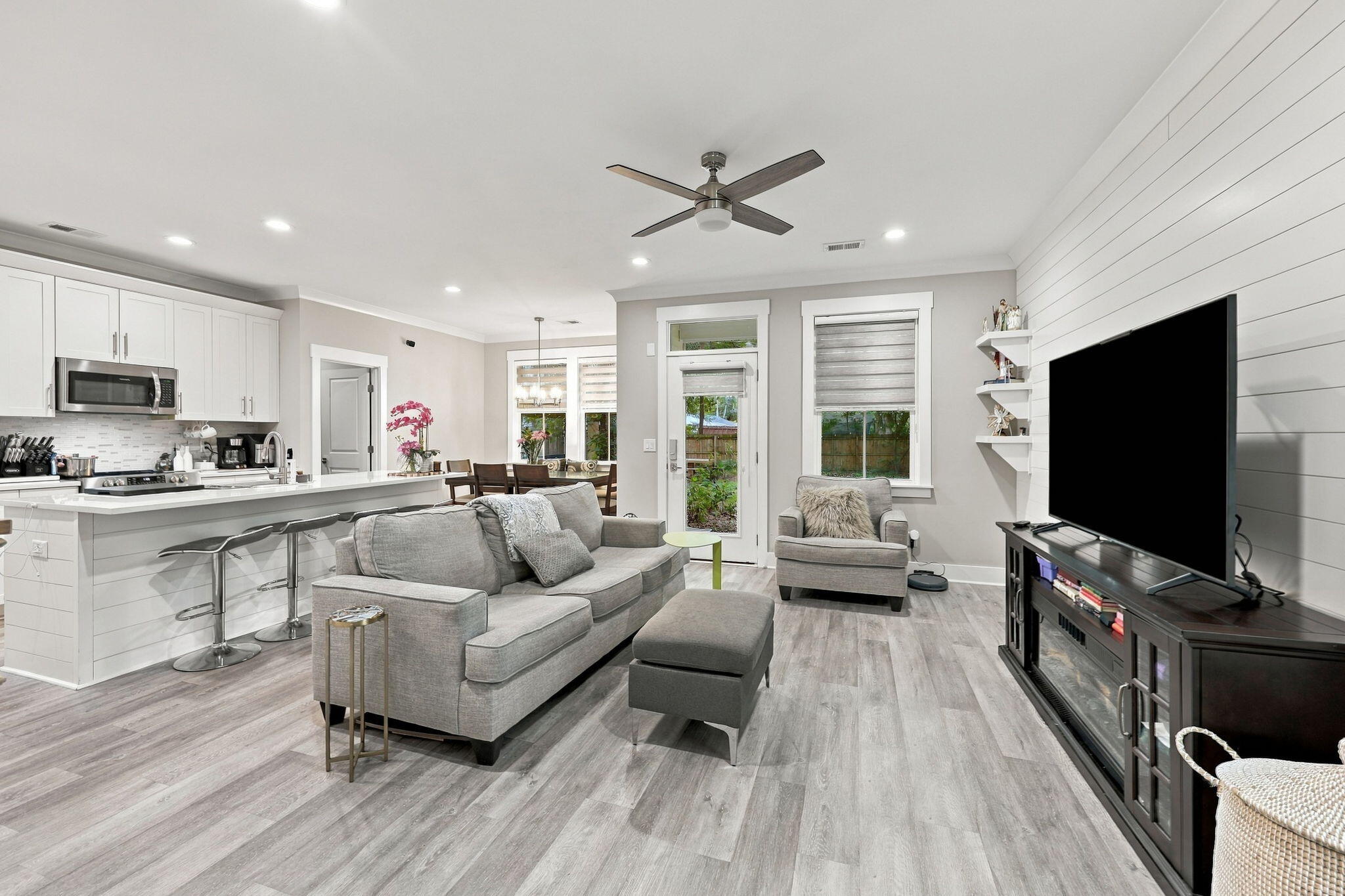 5484 Califf Road