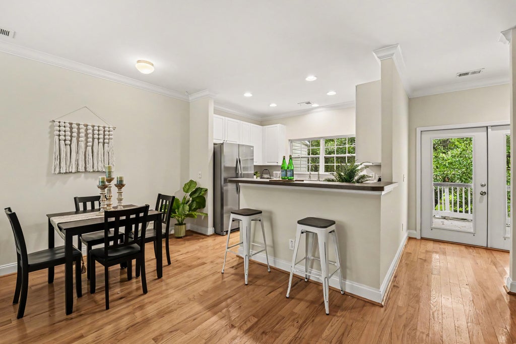 Photo of 4029 Hartland Street, Charleston, SC 29414 (MLS # 26025103)