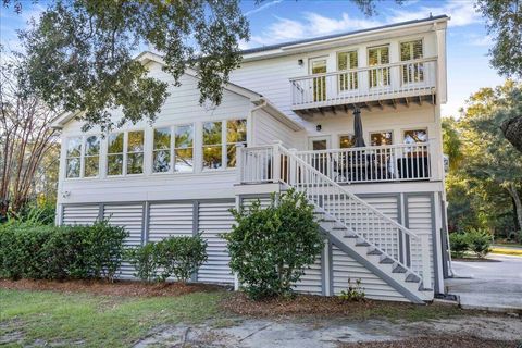 A home in Mount Pleasant