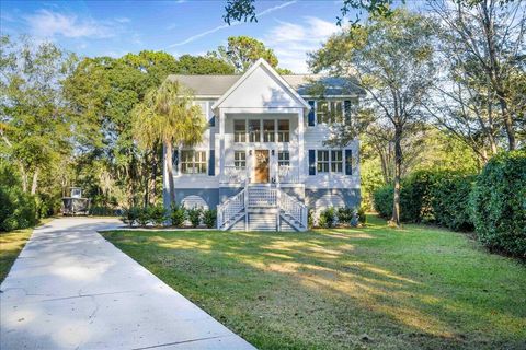 A home in Mount Pleasant