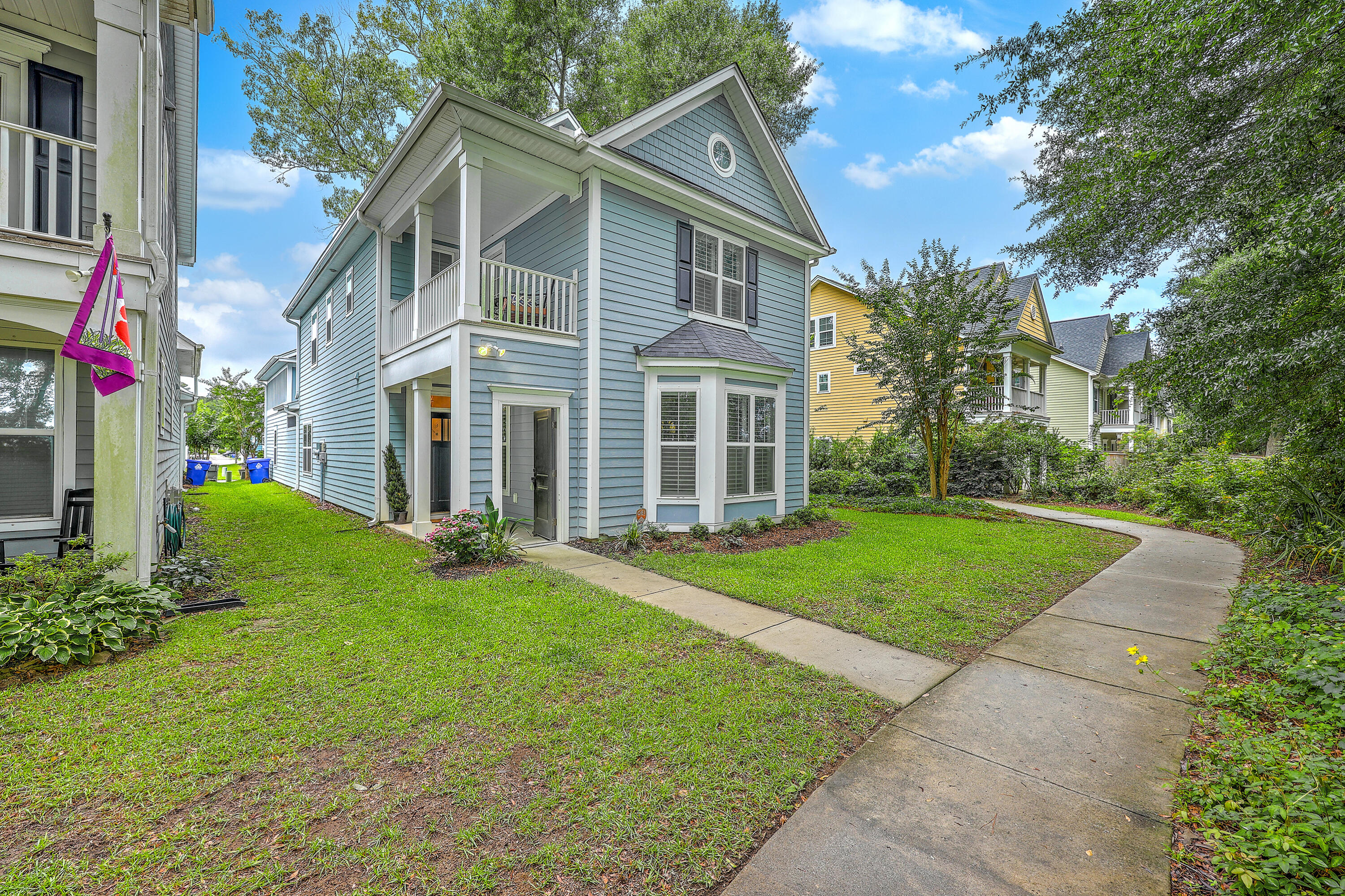 3152 Riverine View
