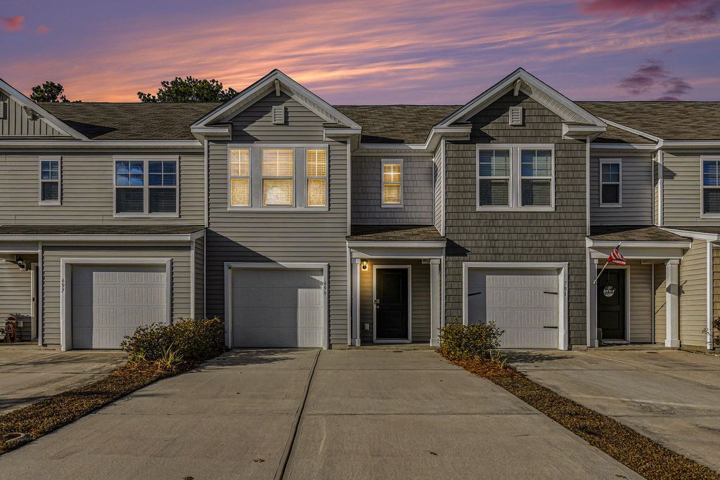 Photo of 699 Hilchot Drive, Summerville, SC 29486 (MLS # 26000639)