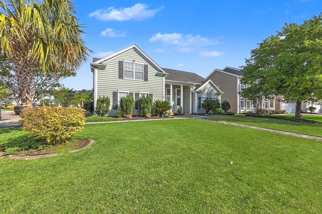 Photo of 100 Cottage Path Lane, Summerville, SC 29485 (MLS # 26014222)