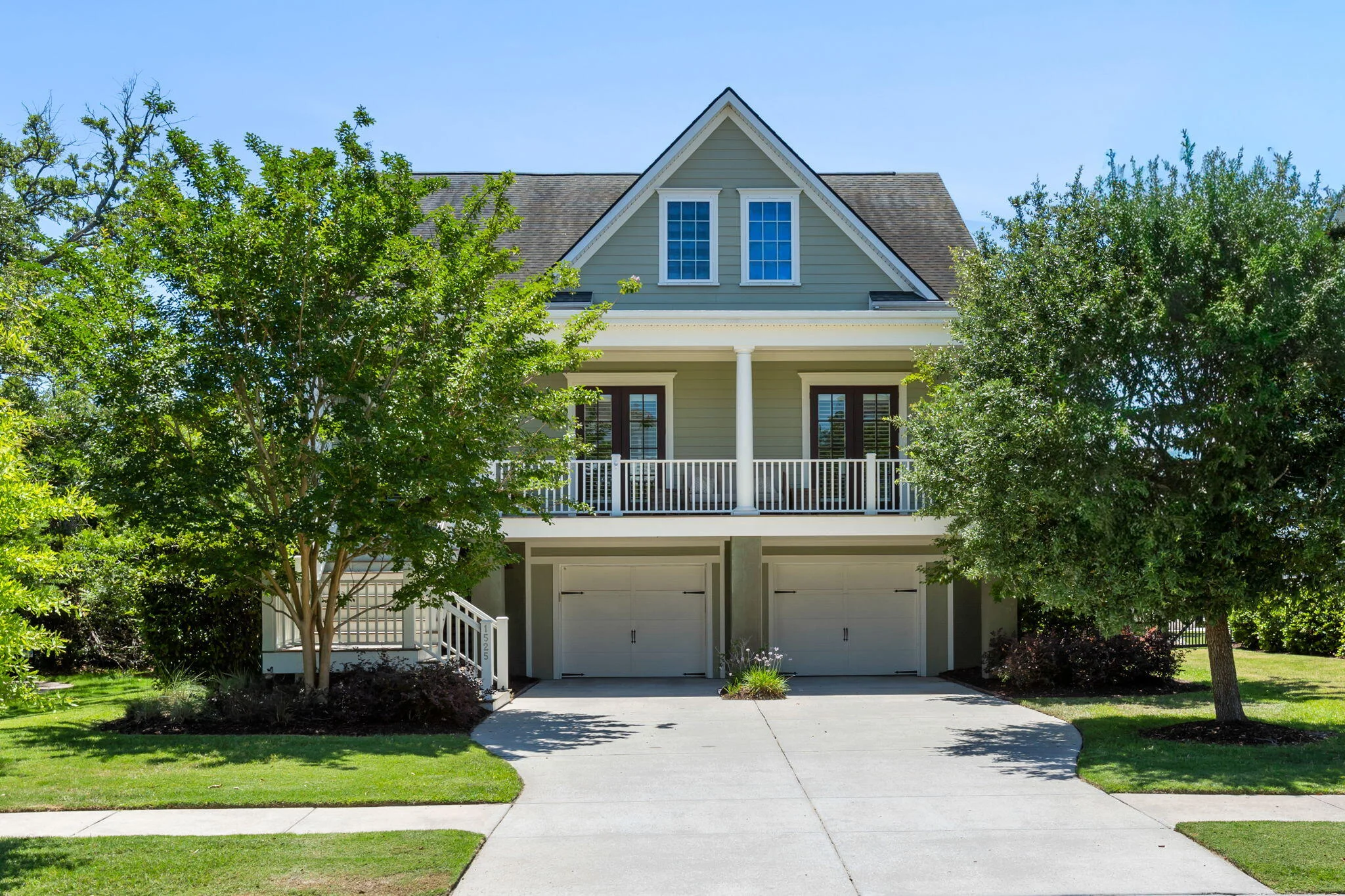1525 Mossy Branch Way