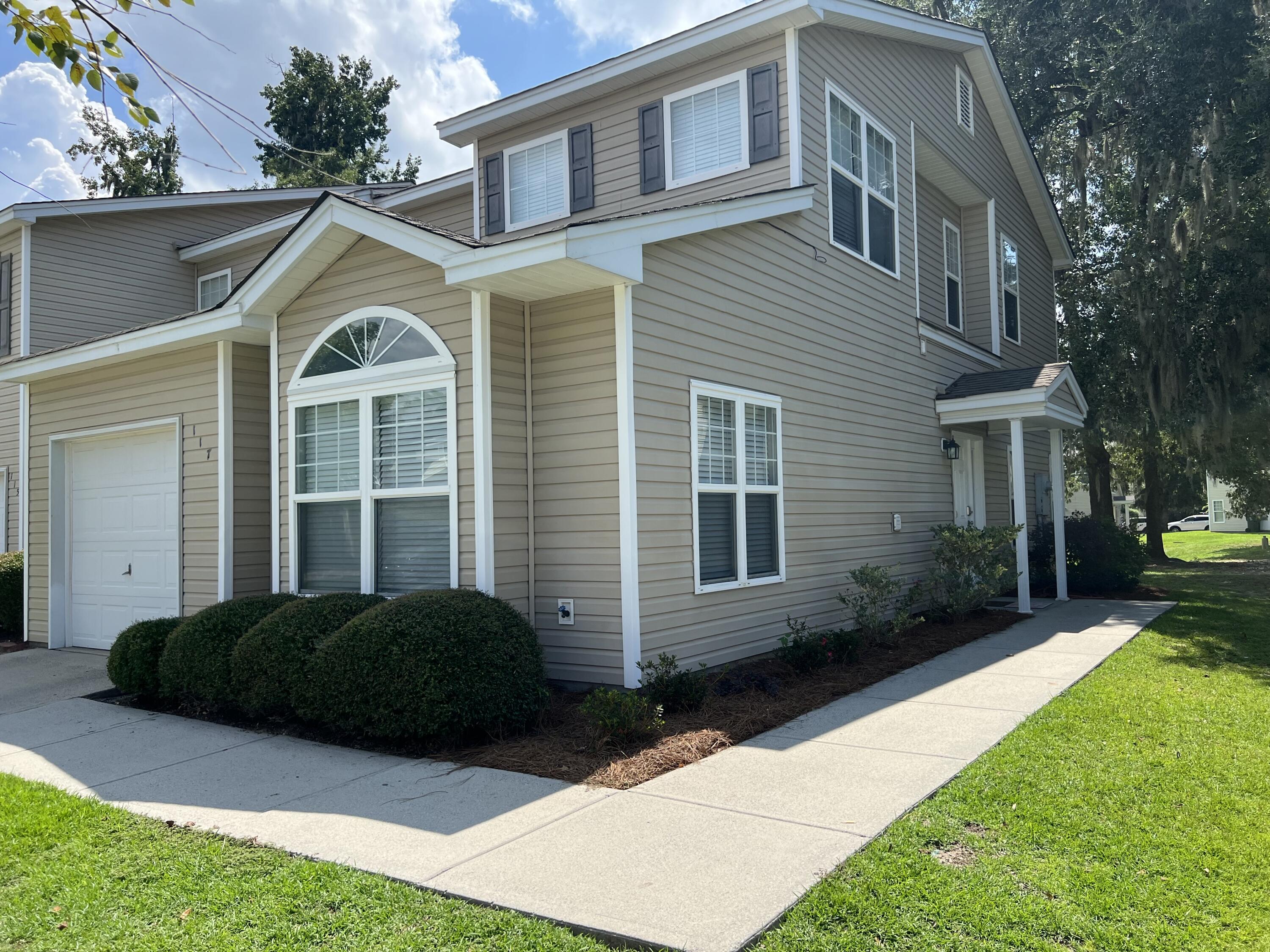 117 Spanish Oaks Lane