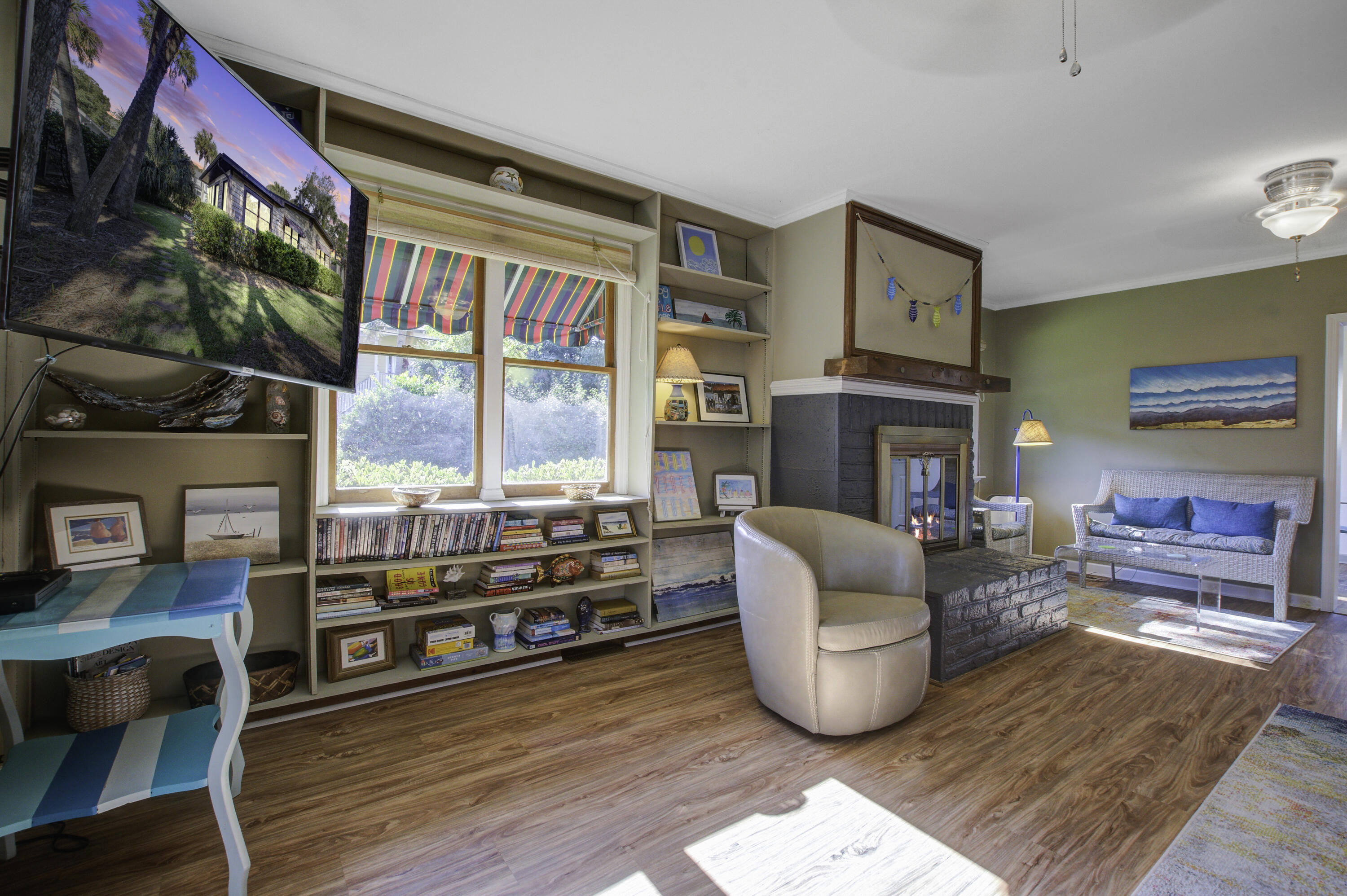 112 W Erie Avenue 106-B