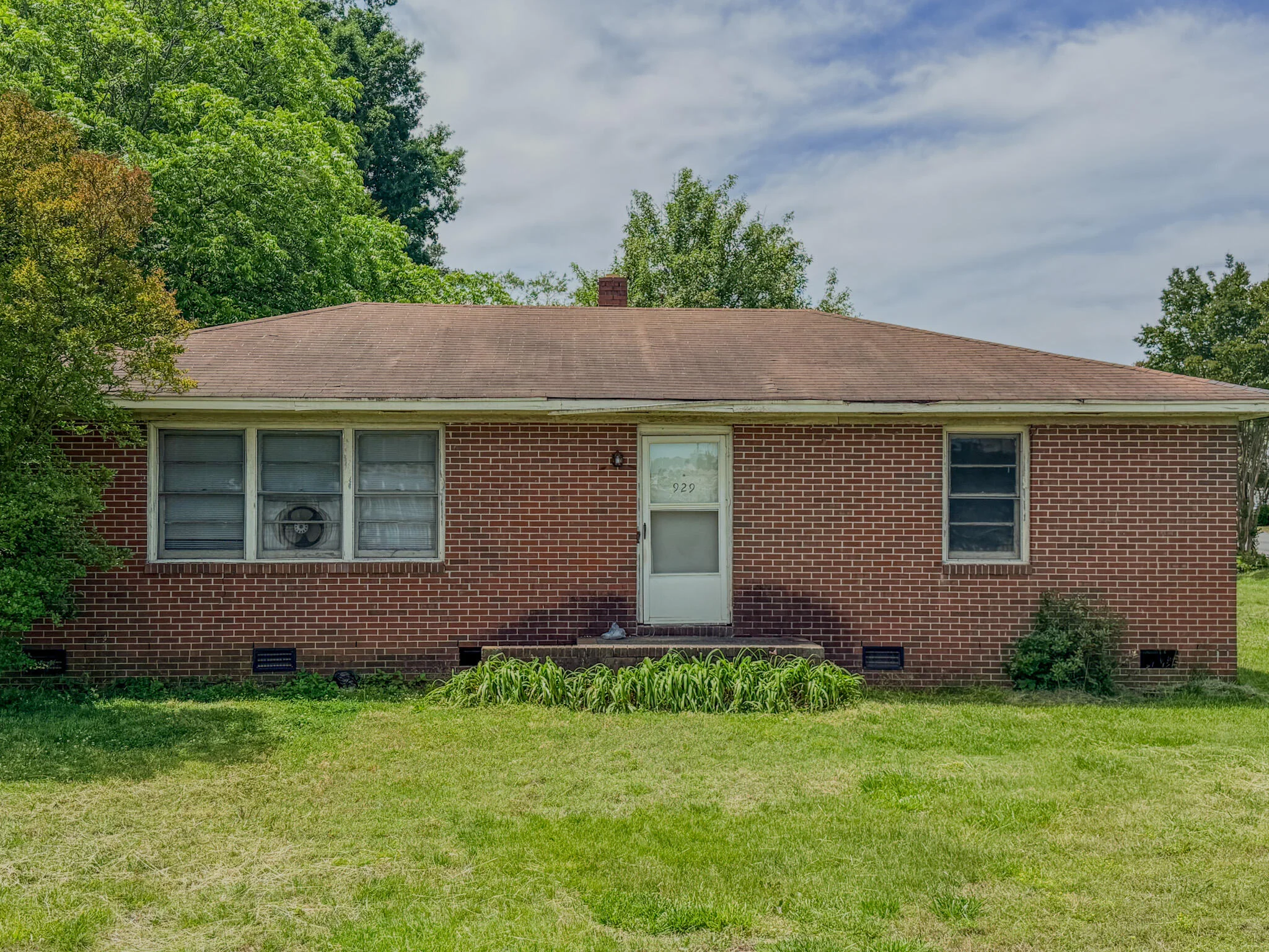 929 Mount Gallant Road