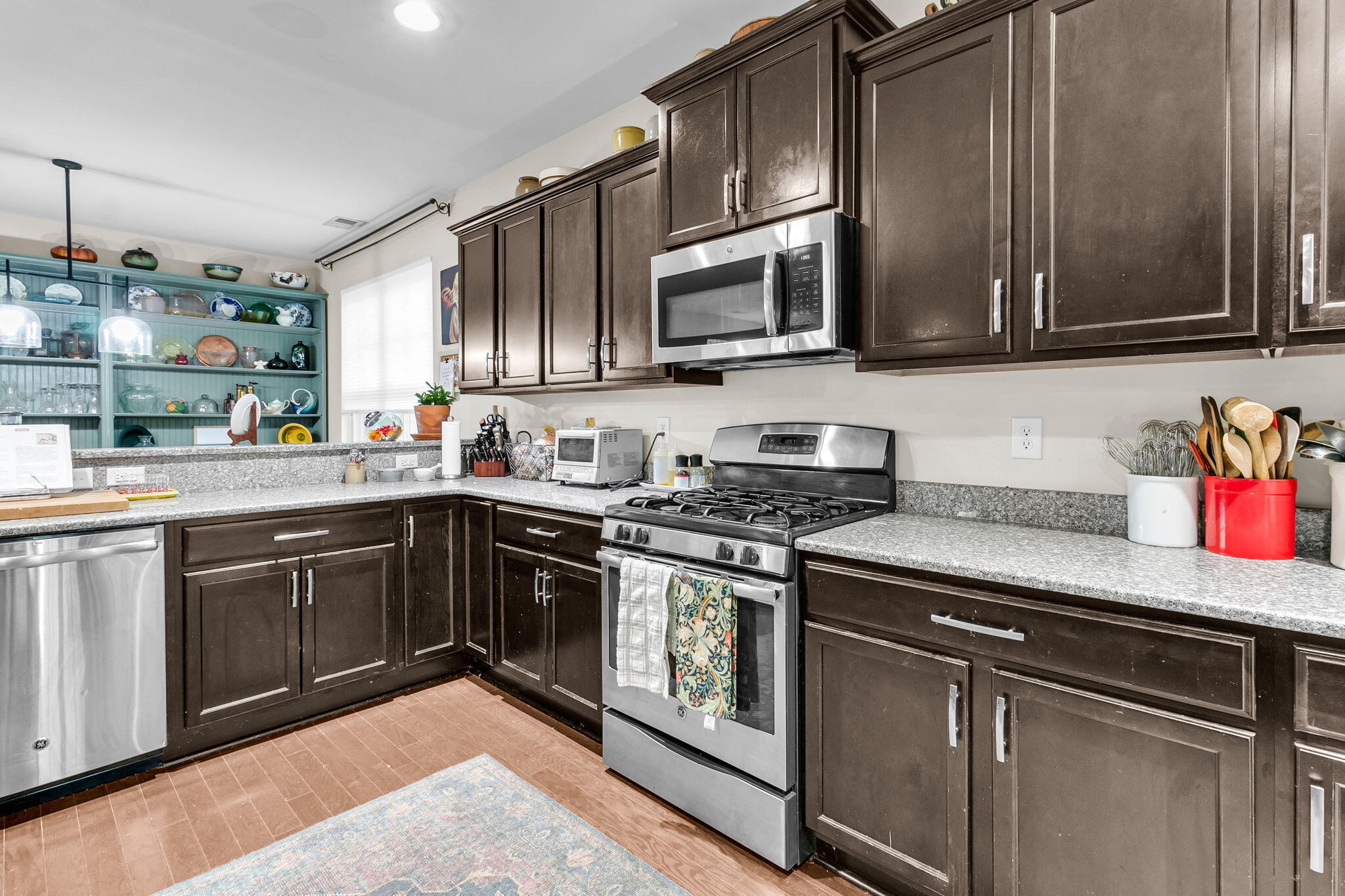 146 Hickory Ridge Way