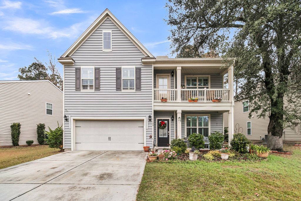 Photo of 146 Hickory Ridge Way, Summerville, SC 29483 (MLS # 25032246)