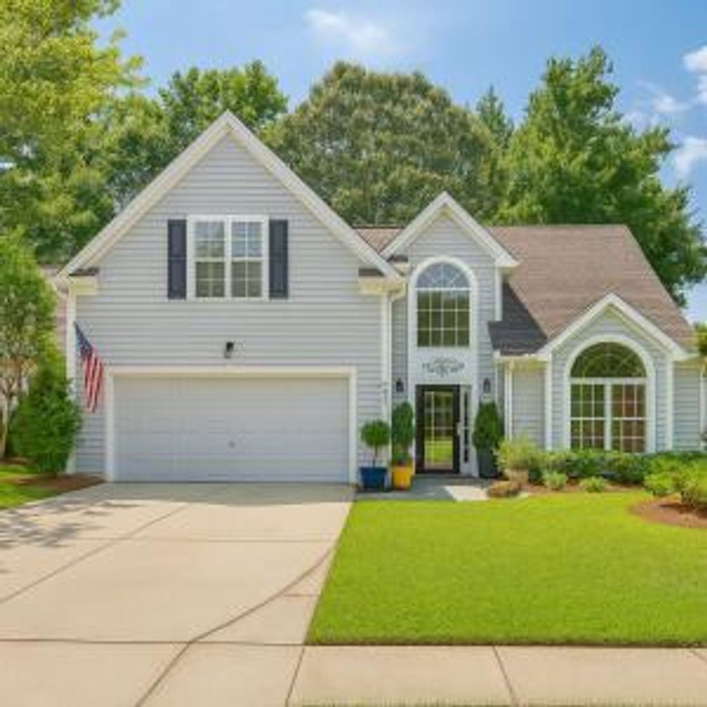 Photo of 4869 Law Boulevard, Summerville, SC 29485 (MLS # 25026834)