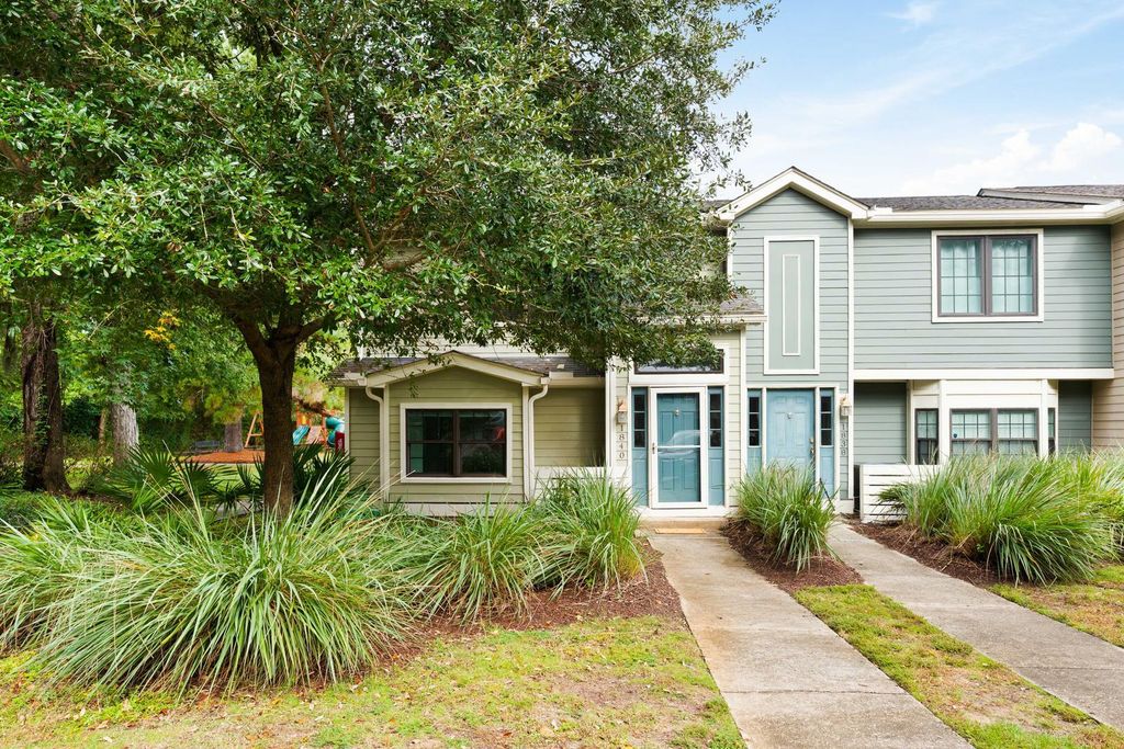 Photo of 1840 Belle Chez, Mount Pleasant, SC 29464 (MLS # 25028067)