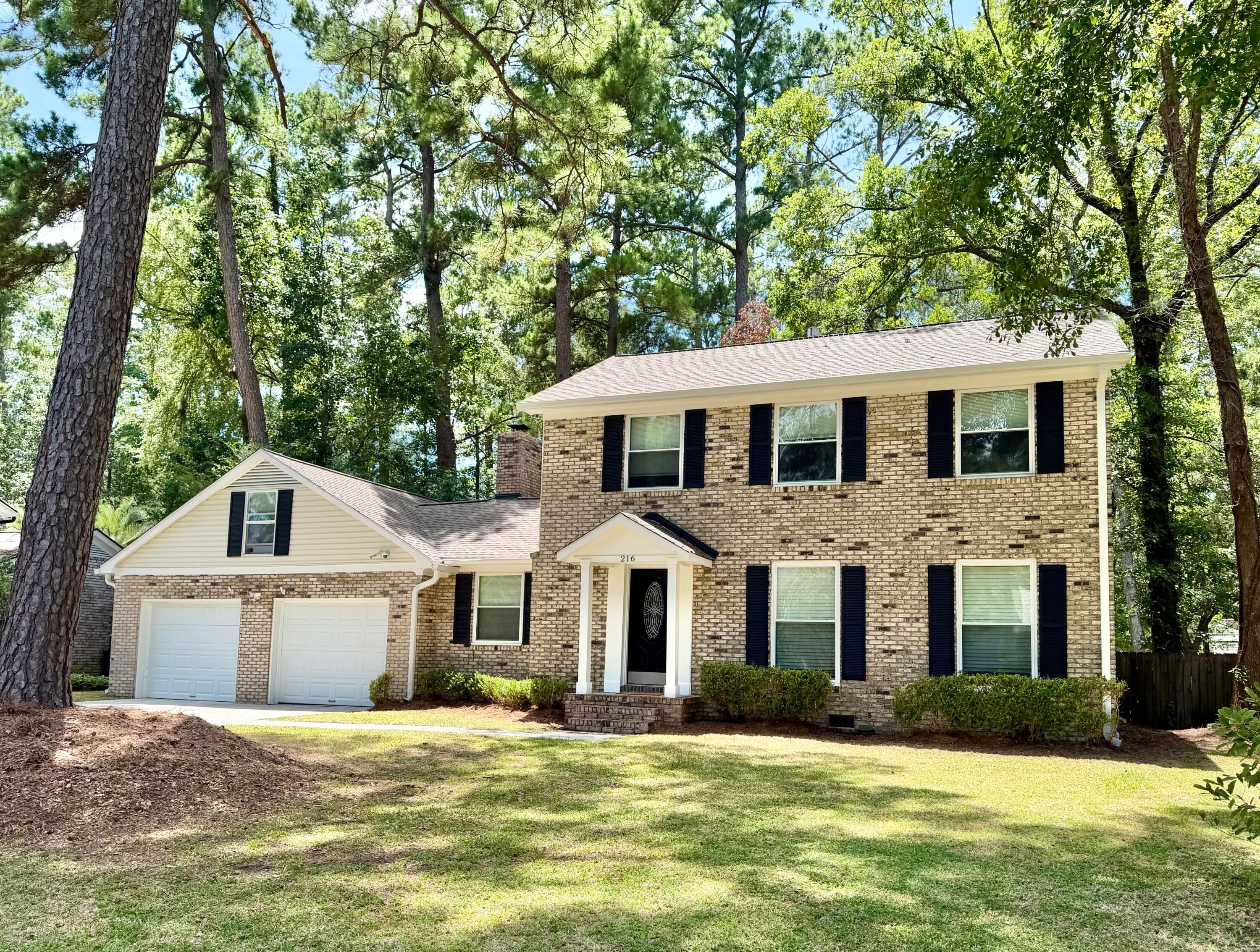 216 Runnymede Lane